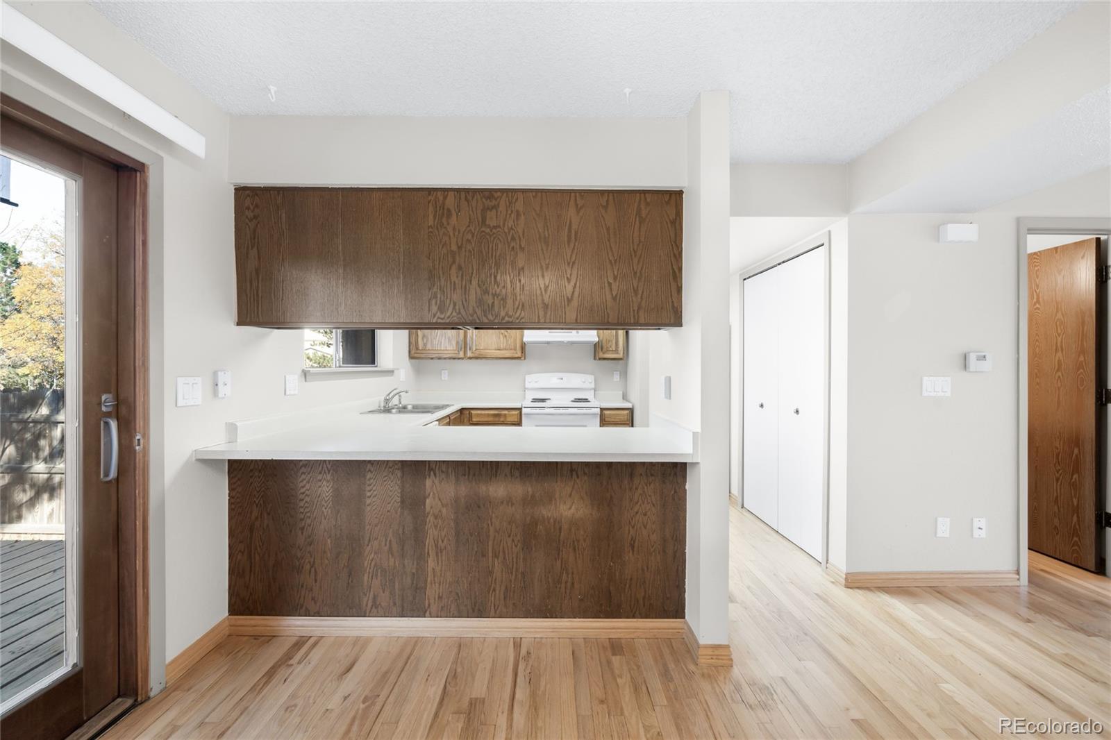 MLS Image #9 for 12610 w bayaud avenue,lakewood, Colorado