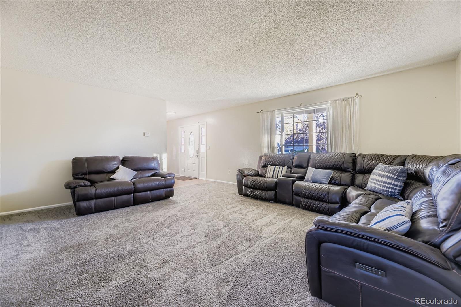 MLS Image #5 for 17033 e pacific place,aurora, Colorado