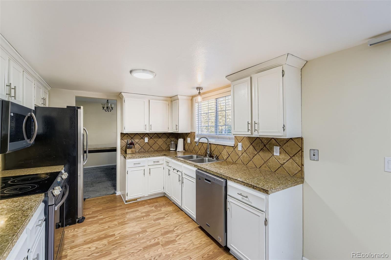 MLS Image #9 for 17033 e pacific place,aurora, Colorado
