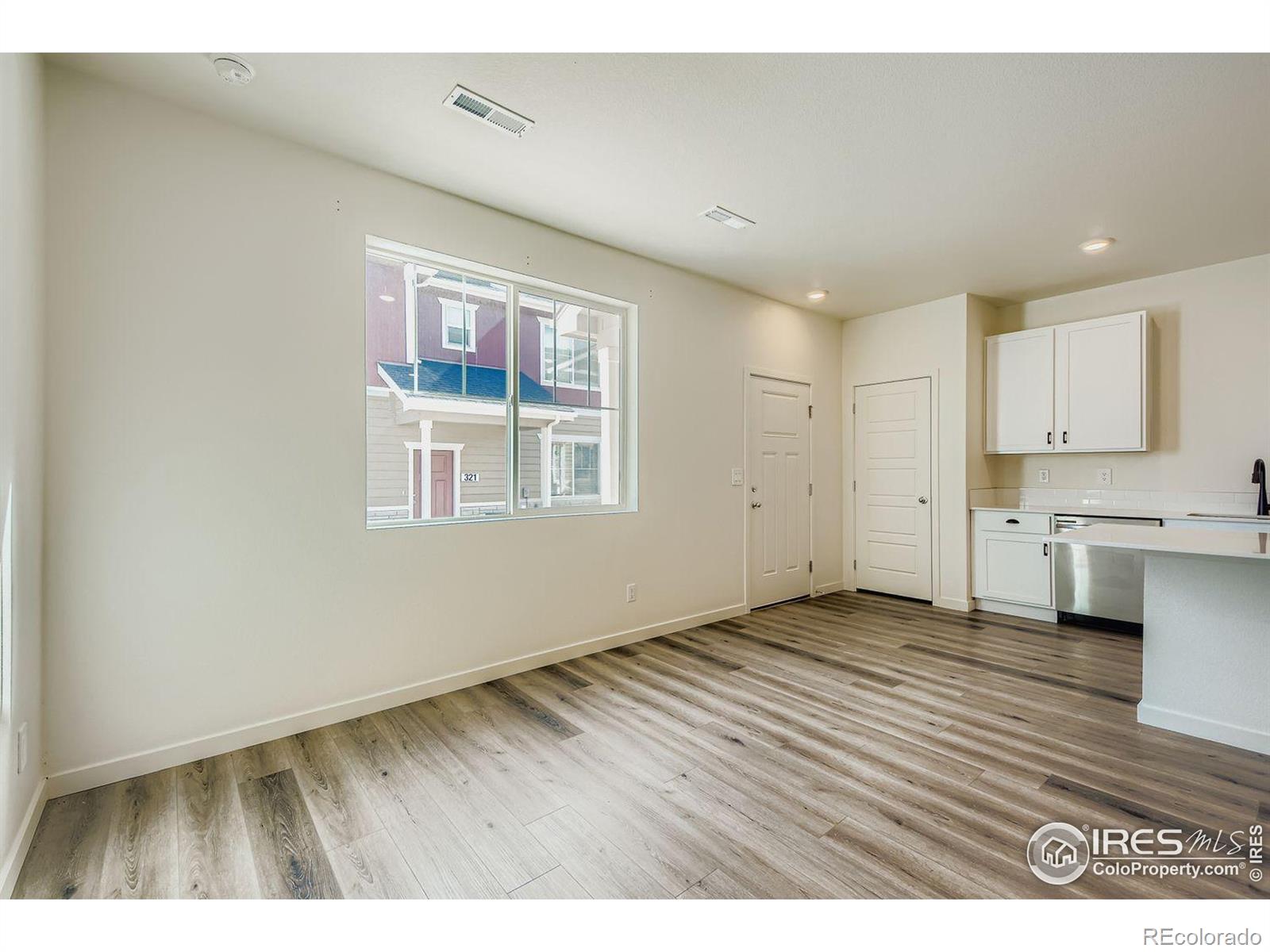 MLS Image #8 for 305  cardinal street,johnstown, Colorado