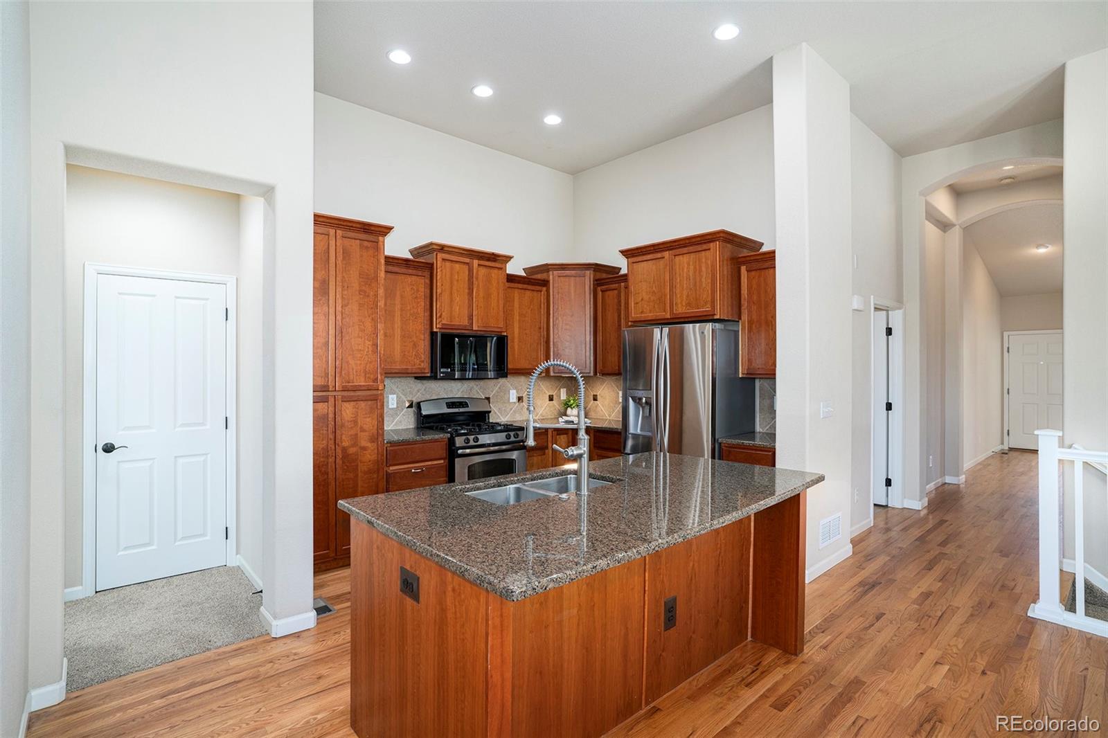 MLS Image #4 for 1618  otis drive,longmont, Colorado