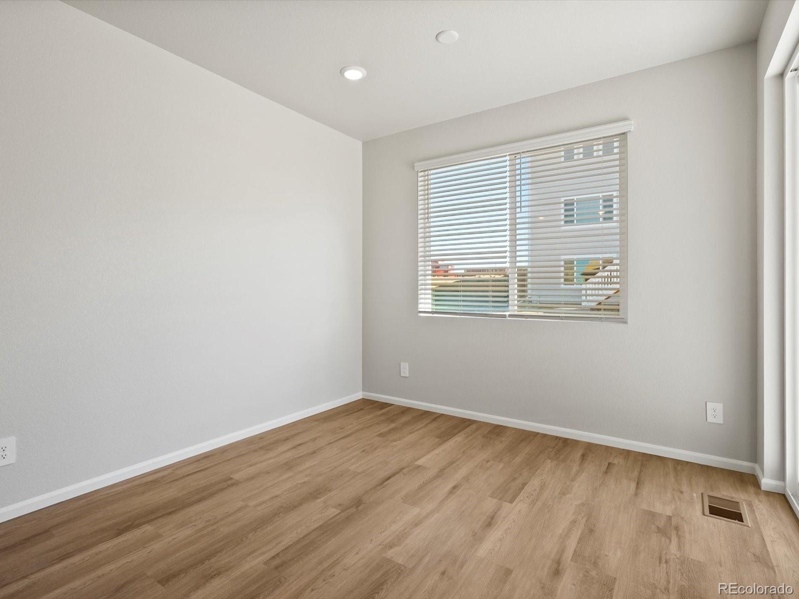 MLS Image #11 for 8932  salida street,commerce city, Colorado