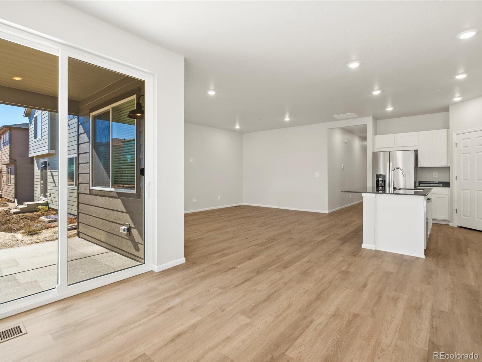MLS Image #12 for 8932  salida street,commerce city, Colorado