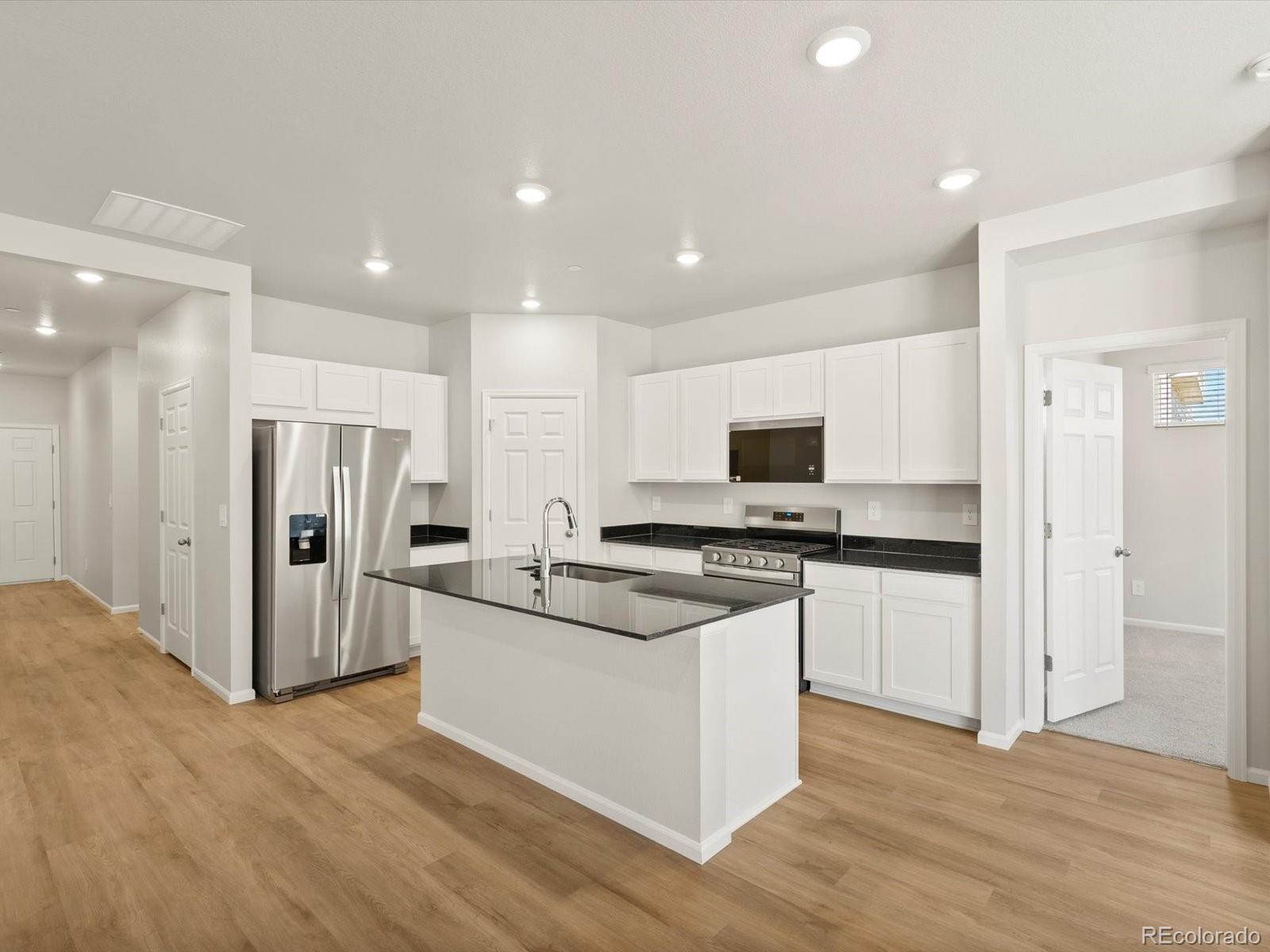 MLS Image #13 for 8932  salida street,commerce city, Colorado