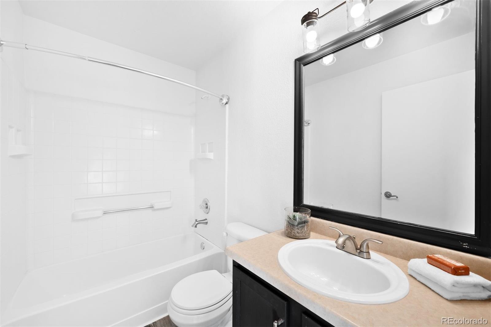 MLS Image #15 for 24631 e kansas circle,aurora, Colorado