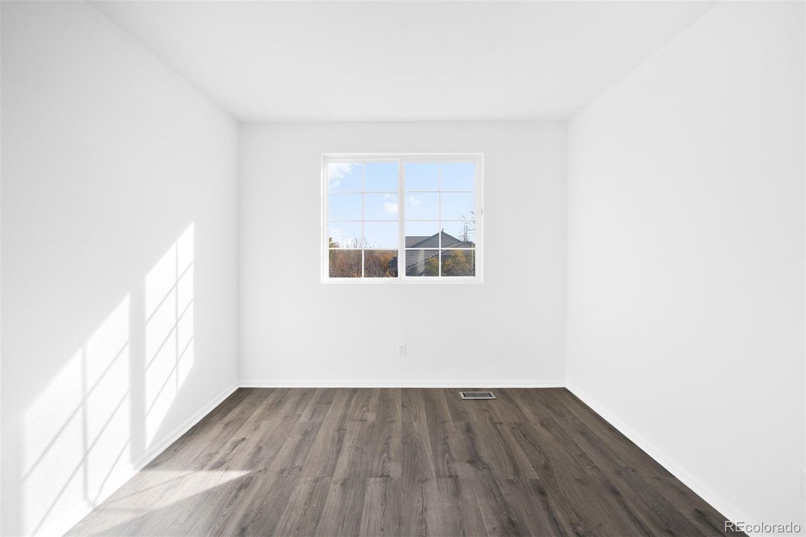 MLS Image #16 for 24631 e kansas circle,aurora, Colorado