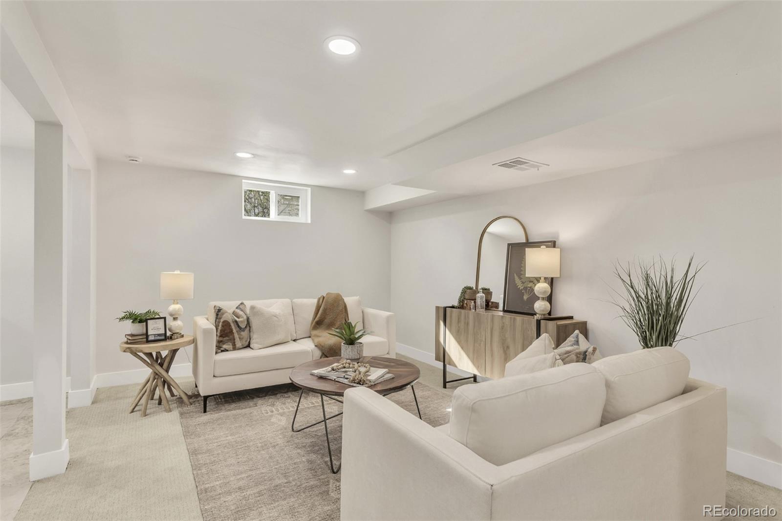 MLS Image #13 for 2618 s pennsylvania street,denver, Colorado