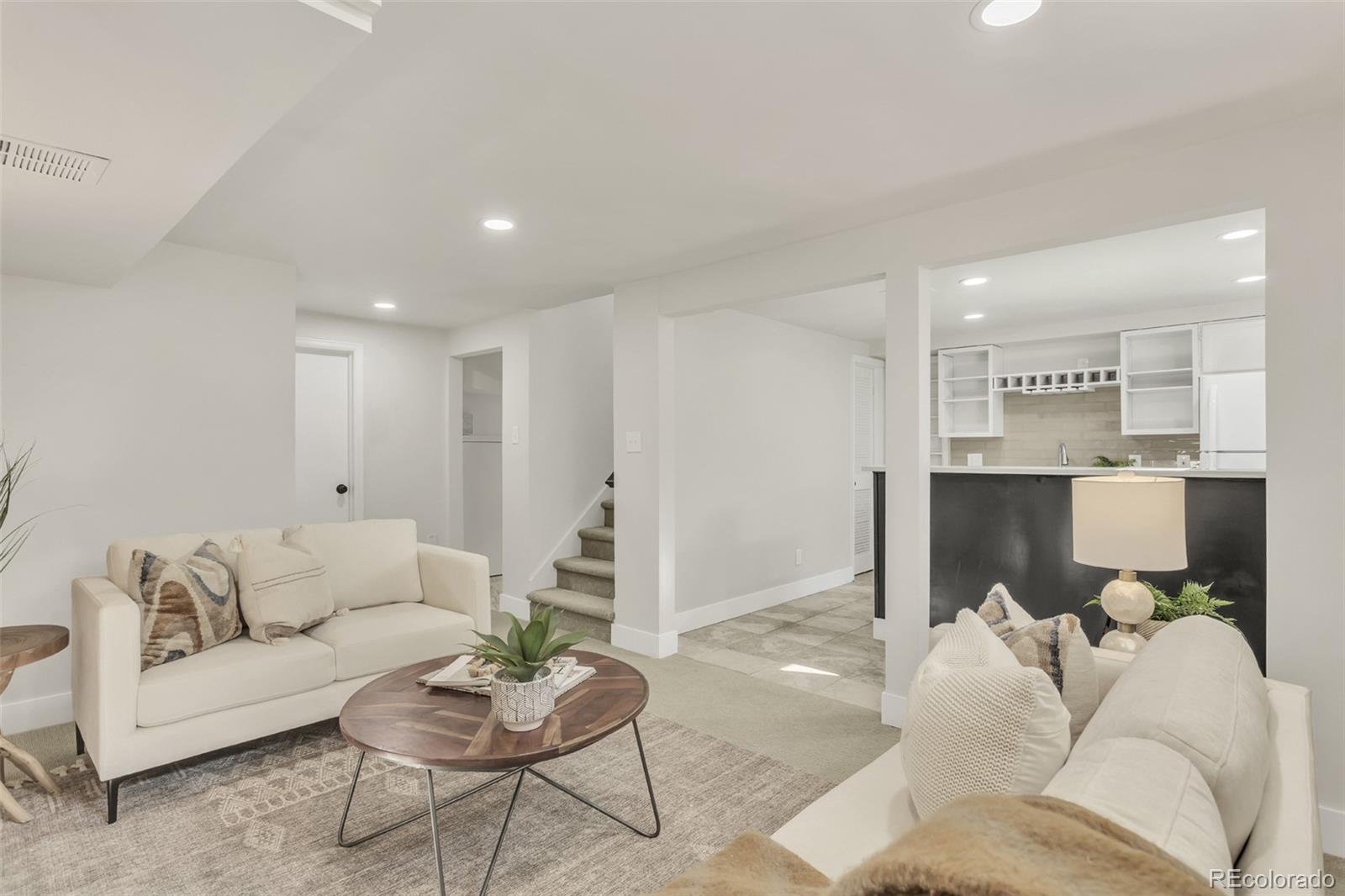 MLS Image #14 for 2618 s pennsylvania street,denver, Colorado