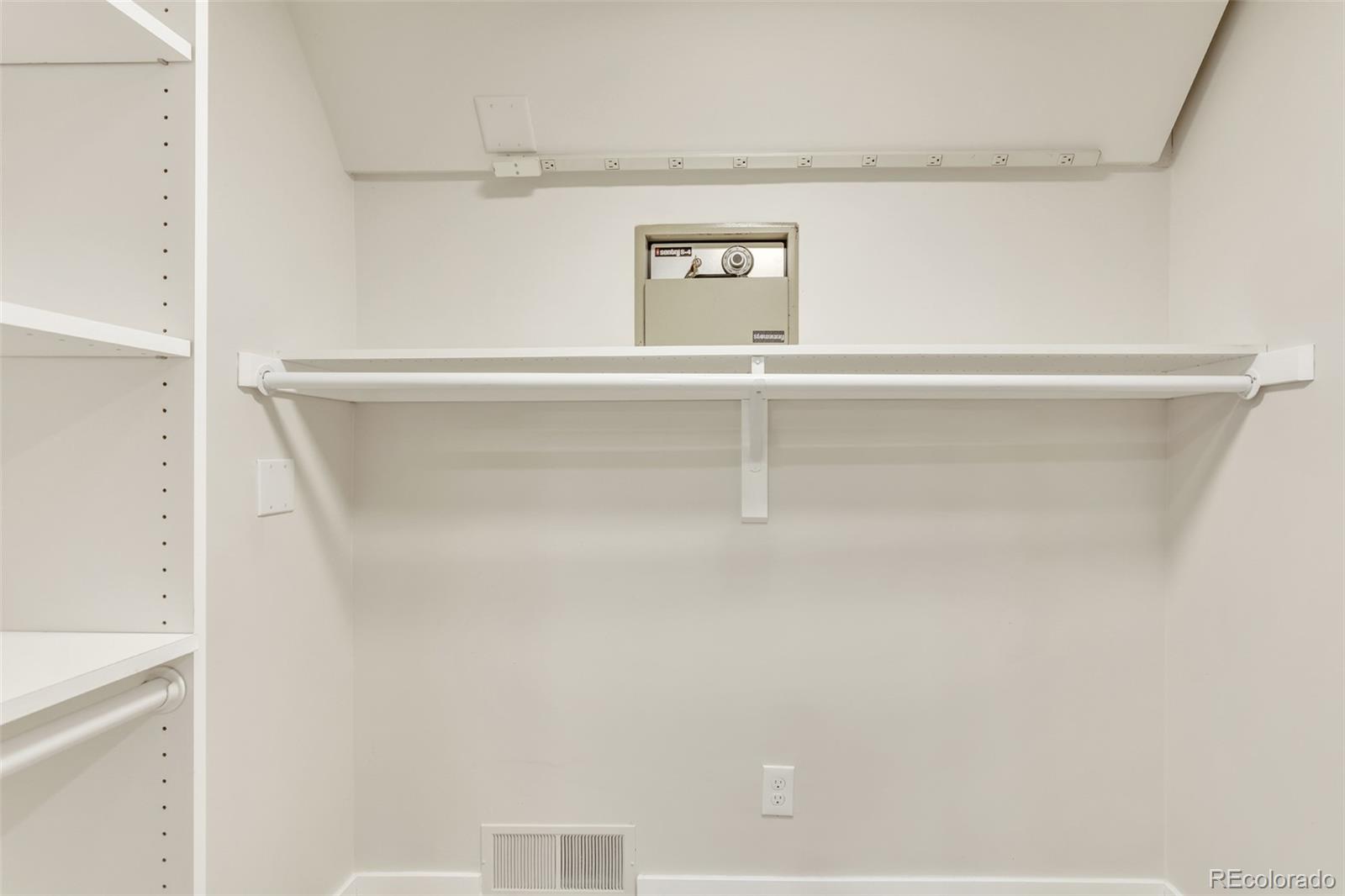 MLS Image #20 for 2618 s pennsylvania street,denver, Colorado