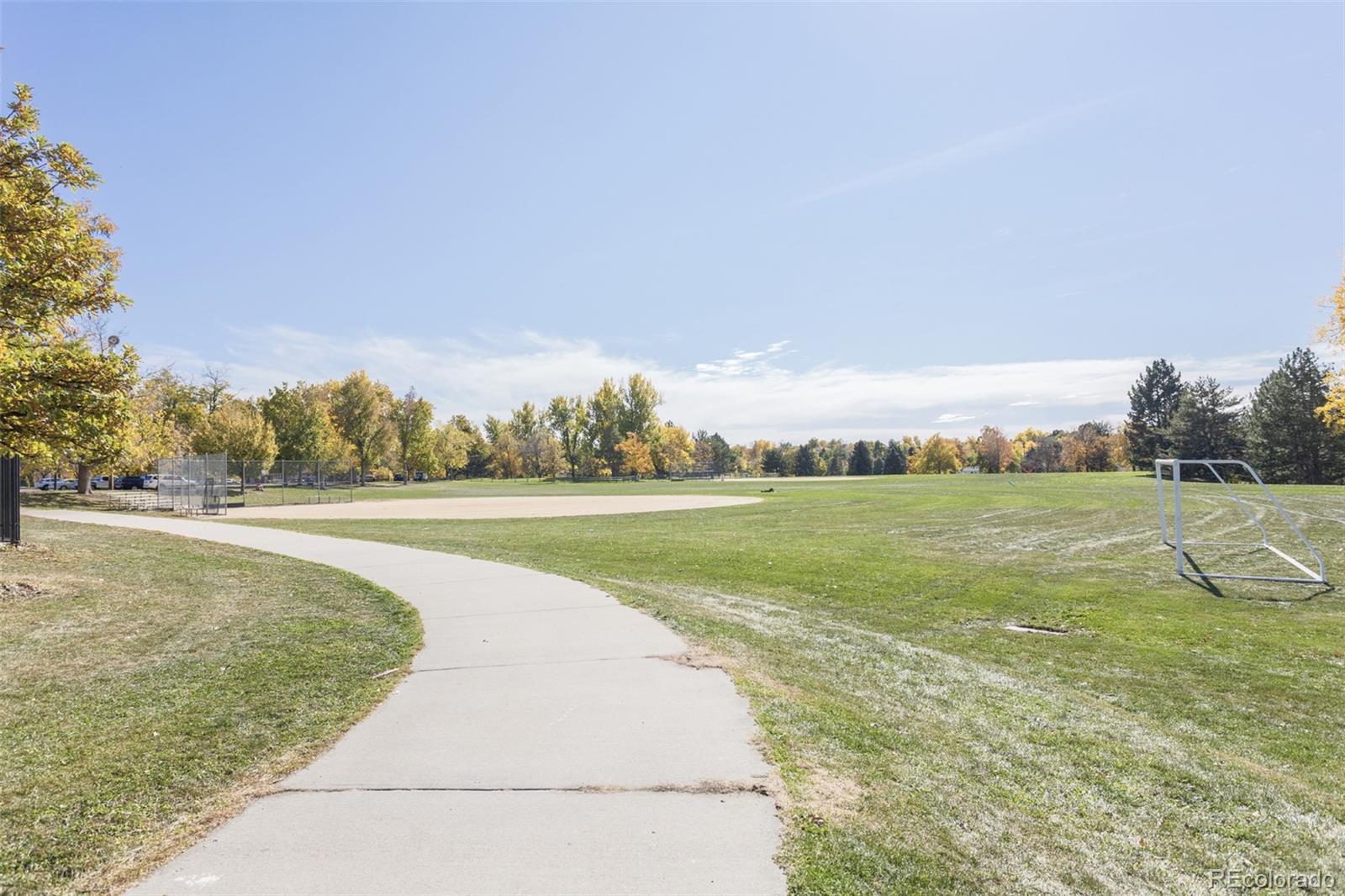 MLS Image #29 for 2618 s pennsylvania street,denver, Colorado