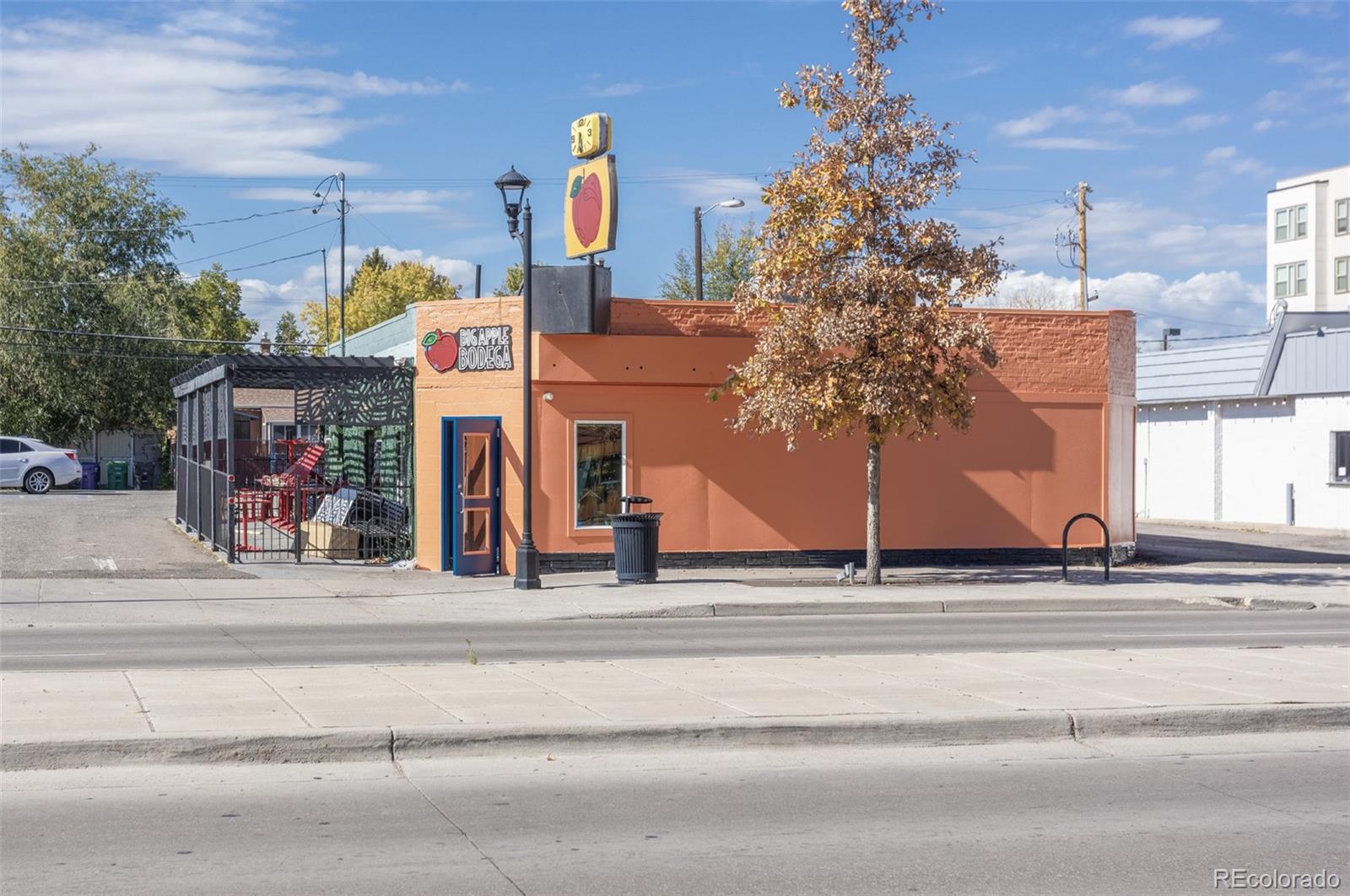 MLS Image #31 for 2618 s pennsylvania street,denver, Colorado
