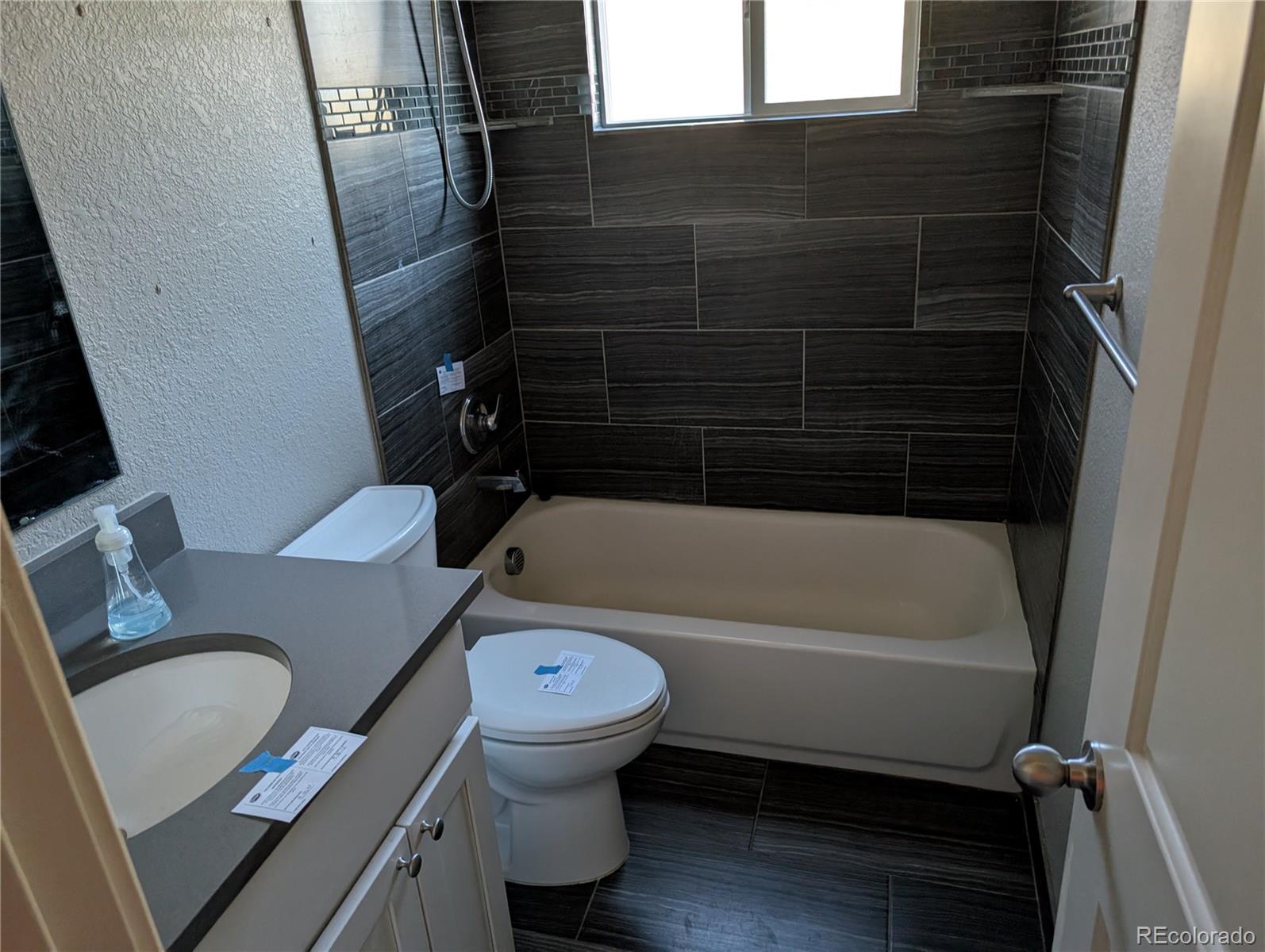 MLS Image #12 for 6149 s broadway ,littleton, Colorado