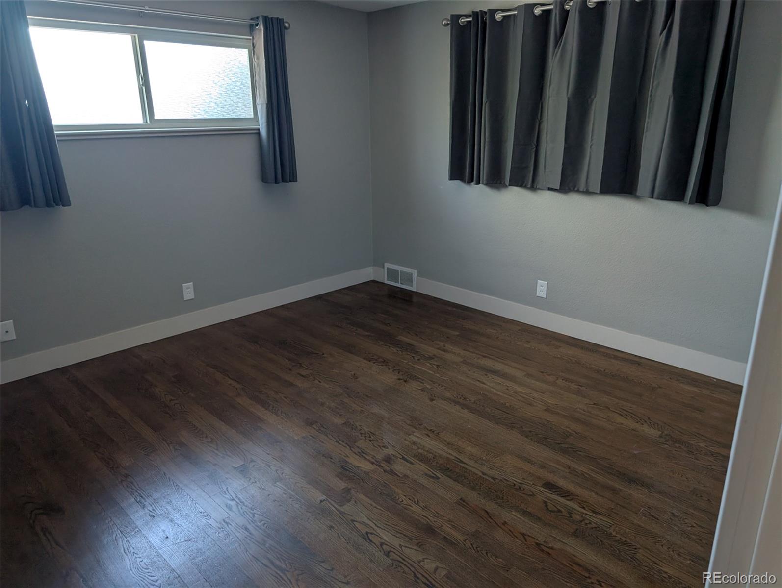 MLS Image #14 for 6149 s broadway ,littleton, Colorado