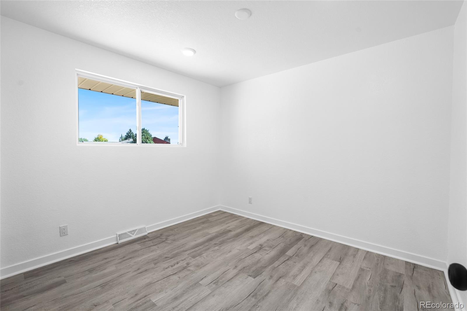 MLS Image #15 for 8361  ogden street,denver, Colorado