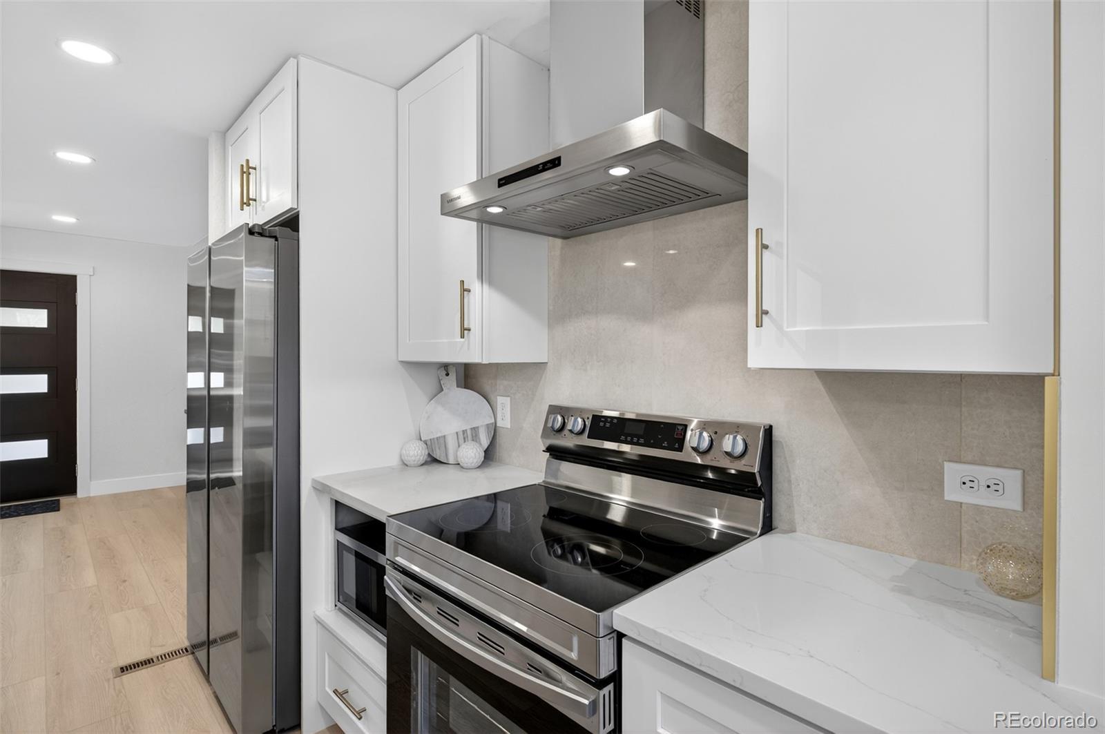MLS Image #12 for 1856 s steele street,denver, Colorado