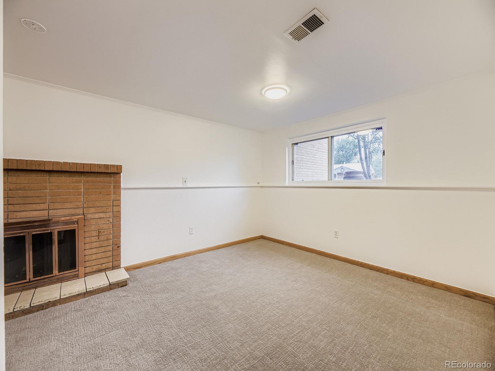 MLS Image #16 for 2862 s ivan way,denver, Colorado