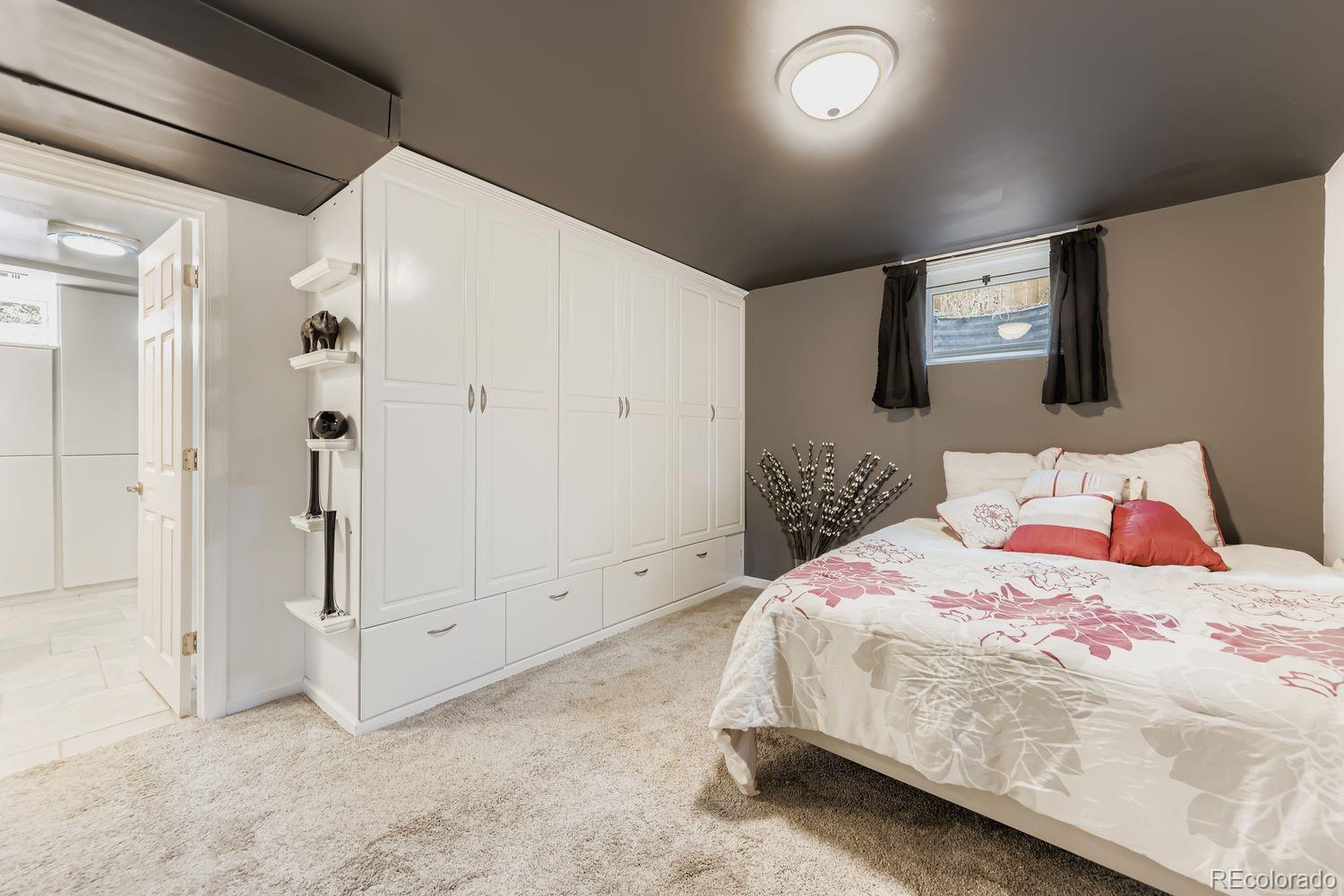 MLS Image #18 for 7836  vallejo street,denver, Colorado