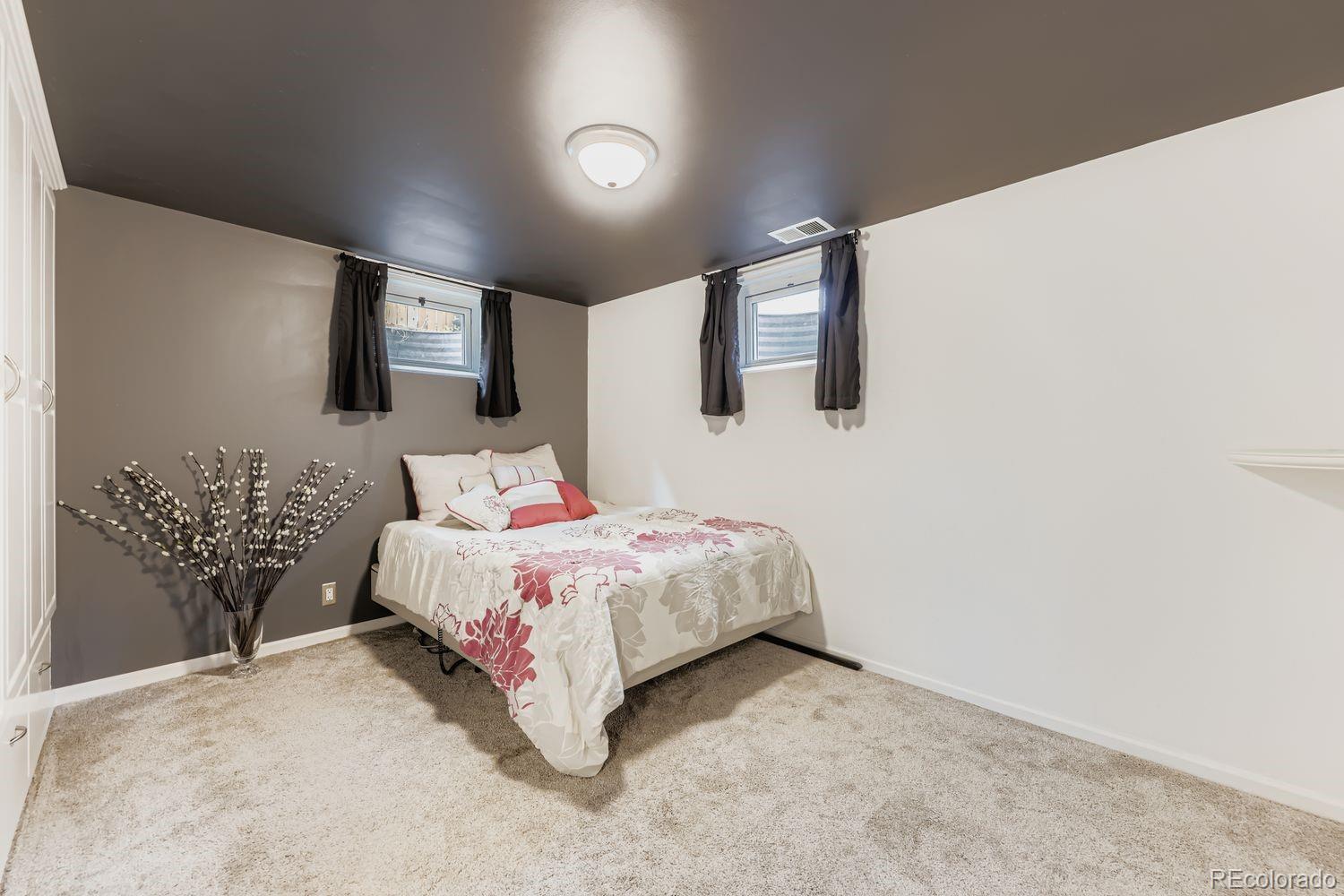 MLS Image #21 for 7836  vallejo street,denver, Colorado