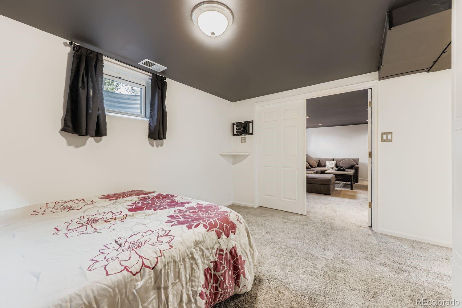 MLS Image #23 for 7836  vallejo street,denver, Colorado