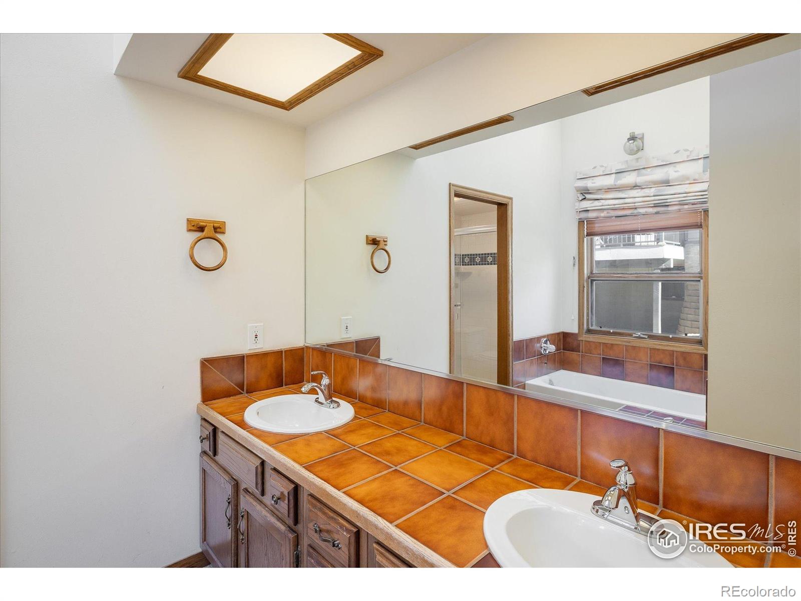 MLS Image #11 for 6643  roxborough drive,littleton, Colorado