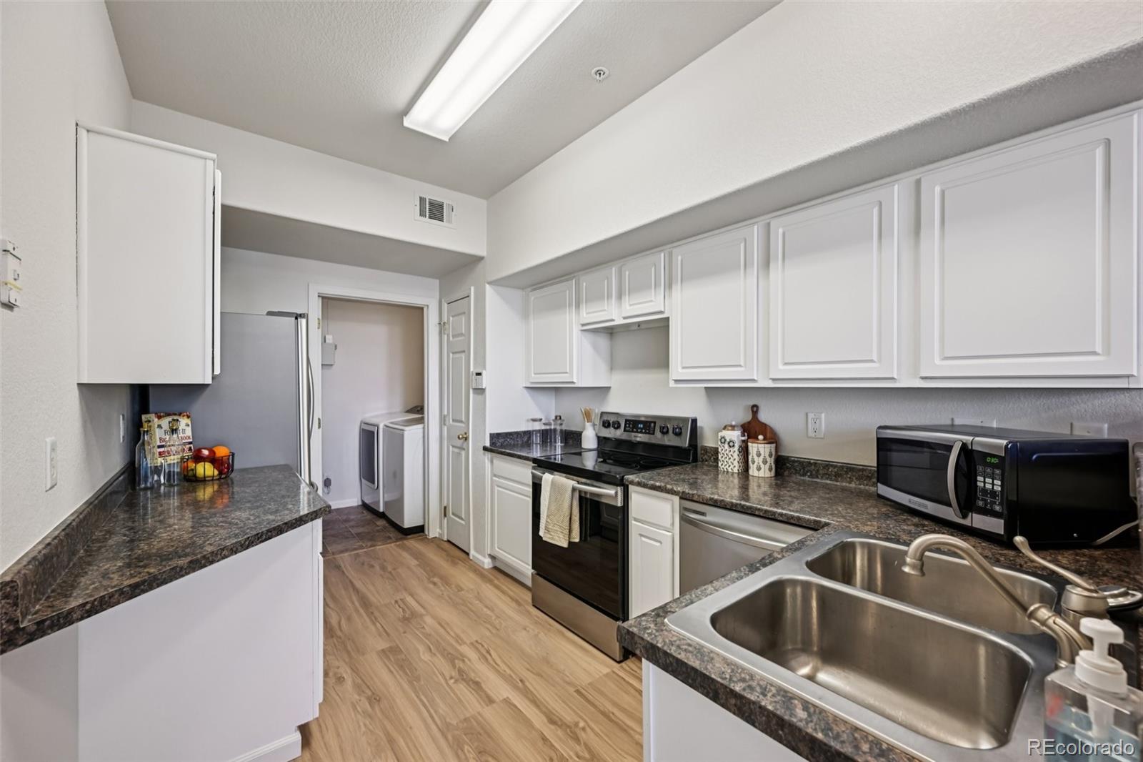 MLS Image #14 for 9408 e florida avenue,denver, Colorado