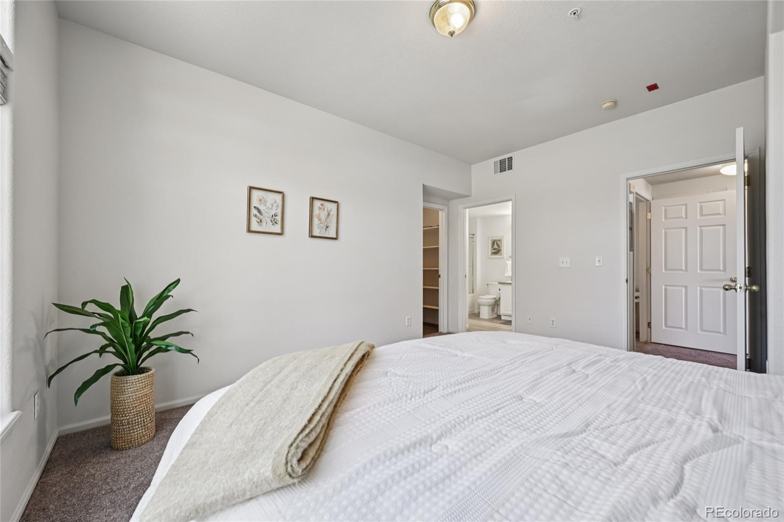 MLS Image #22 for 9408 e florida avenue,denver, Colorado