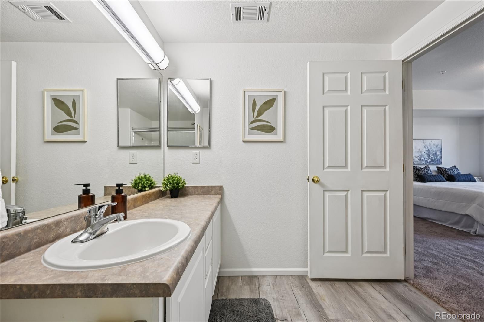 MLS Image #25 for 9408 e florida avenue,denver, Colorado