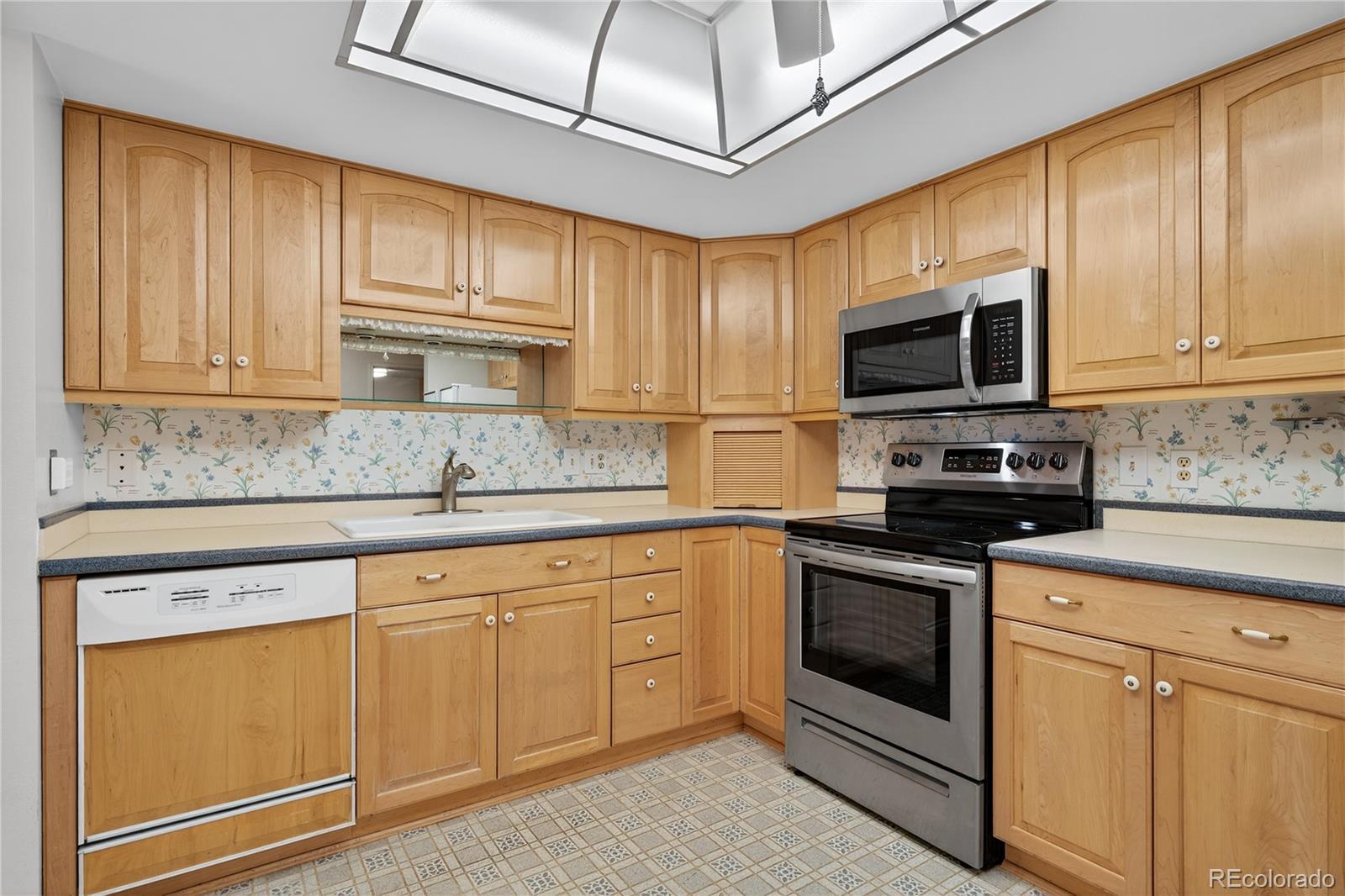 MLS Image #10 for 13800 e marina drive 104,aurora, Colorado