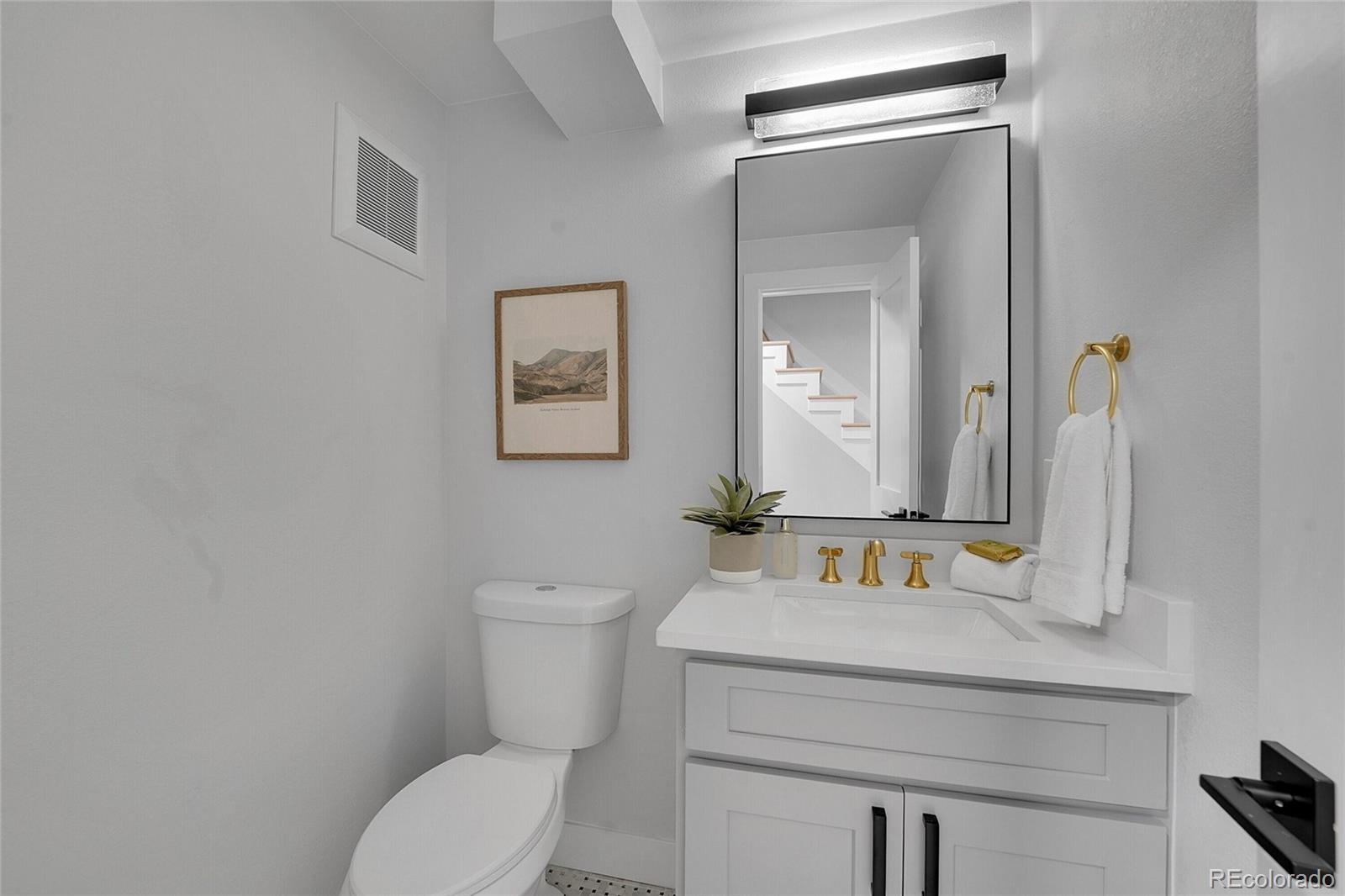 MLS Image #17 for 3261 s oneida way,denver, Colorado