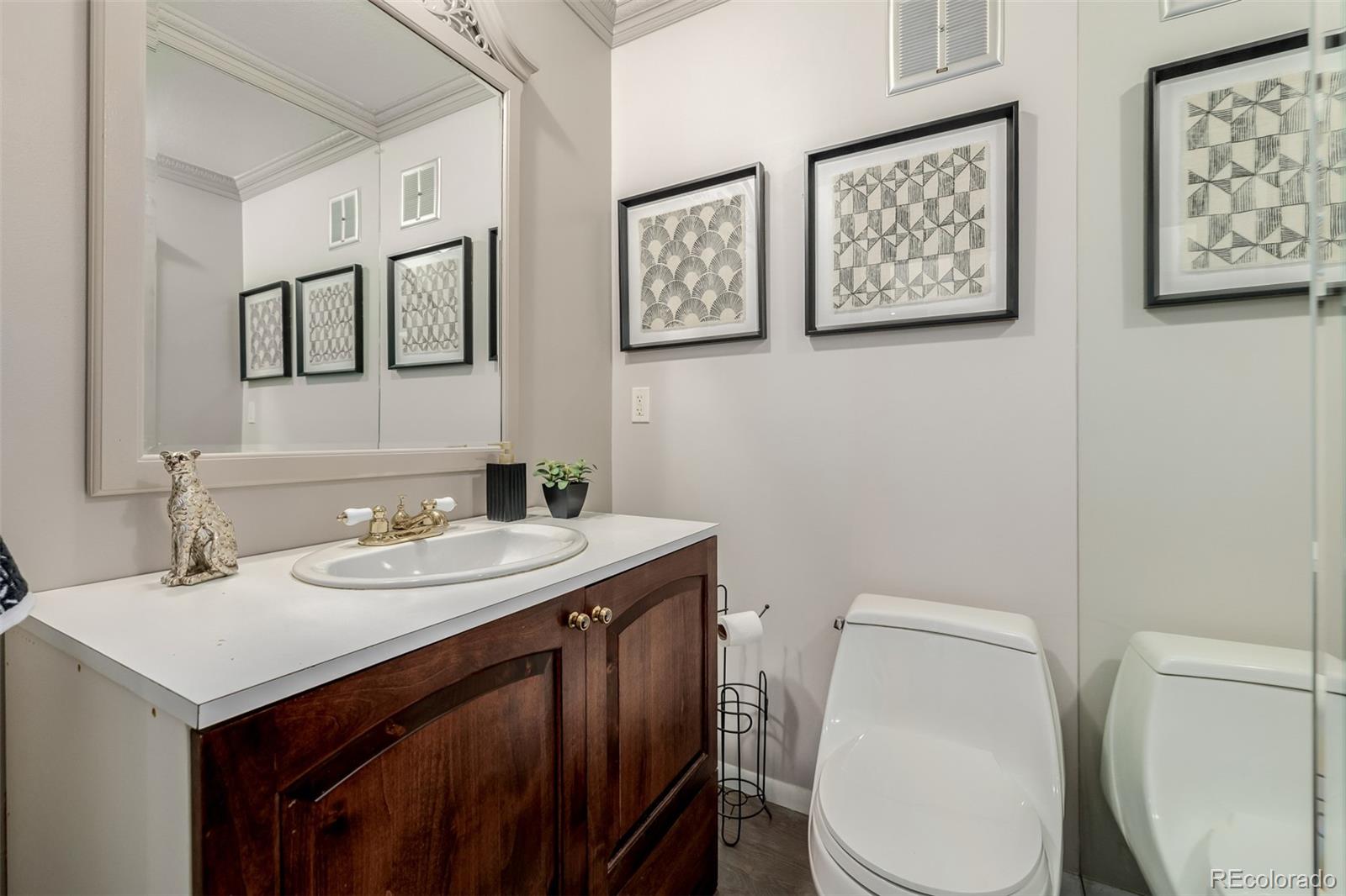 MLS Image #12 for 12  jackson street,denver, Colorado