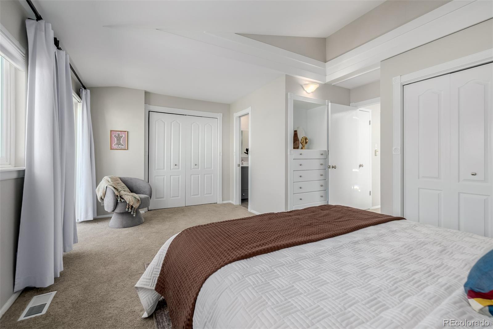 MLS Image #15 for 12  jackson street,denver, Colorado
