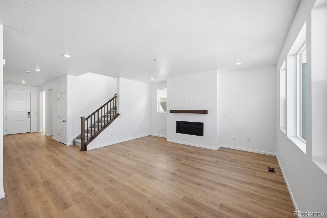 MLS Image #2 for 16657 w 92nd place,arvada, Colorado