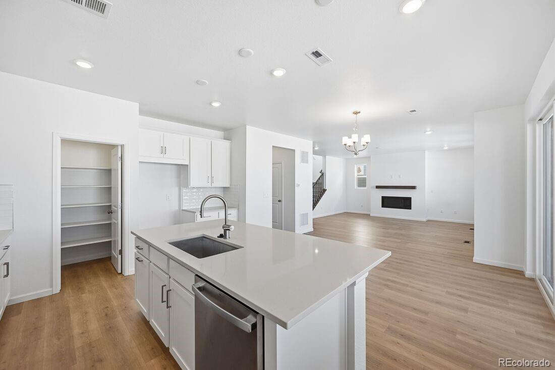 MLS Image #5 for 16657 w 92nd place,arvada, Colorado