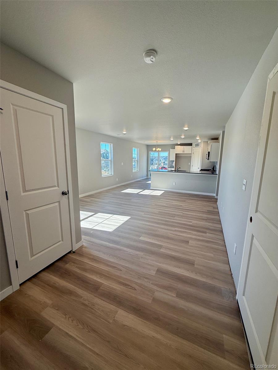 MLS Image #4 for 717 n clubview street,watkins, Colorado