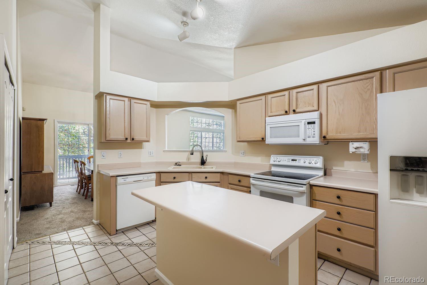 MLS Image #8 for 9663  brentwood way c,broomfield, Colorado