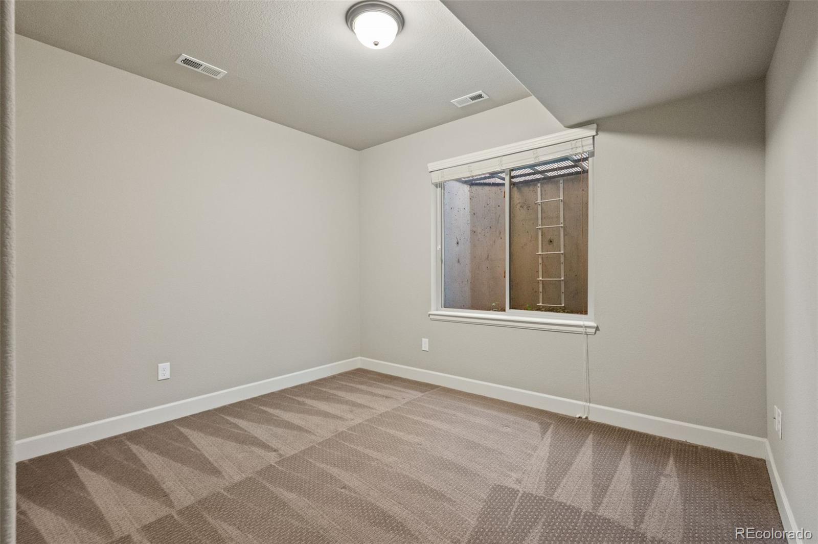 MLS Image #29 for 2347 s loveland street,lakewood, Colorado