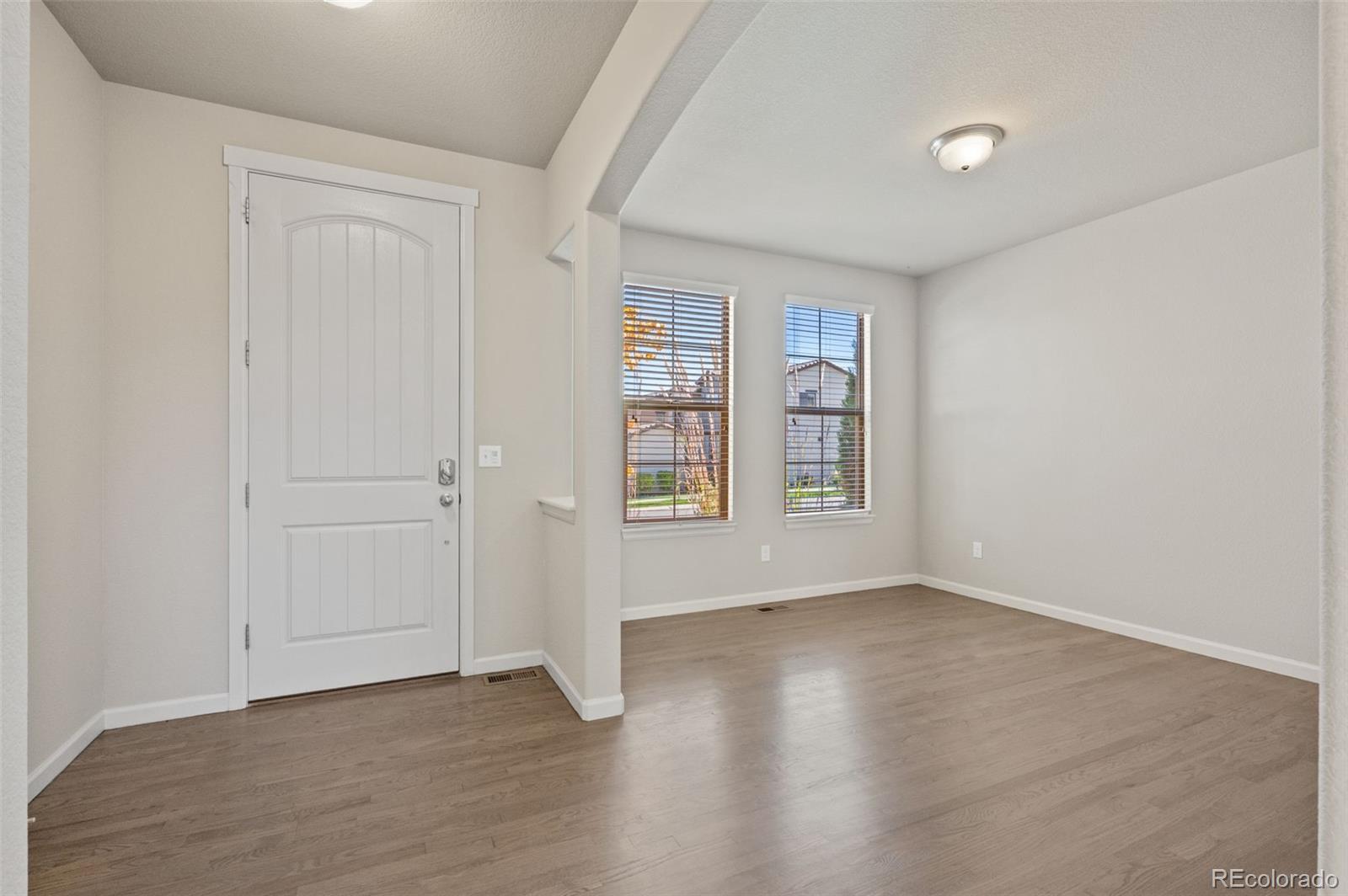 MLS Image #4 for 2347 s loveland street,lakewood, Colorado
