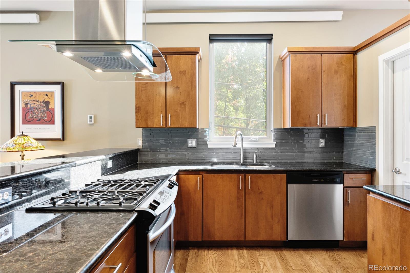 MLS Image #10 for 3040  zuni street 7,denver, Colorado
