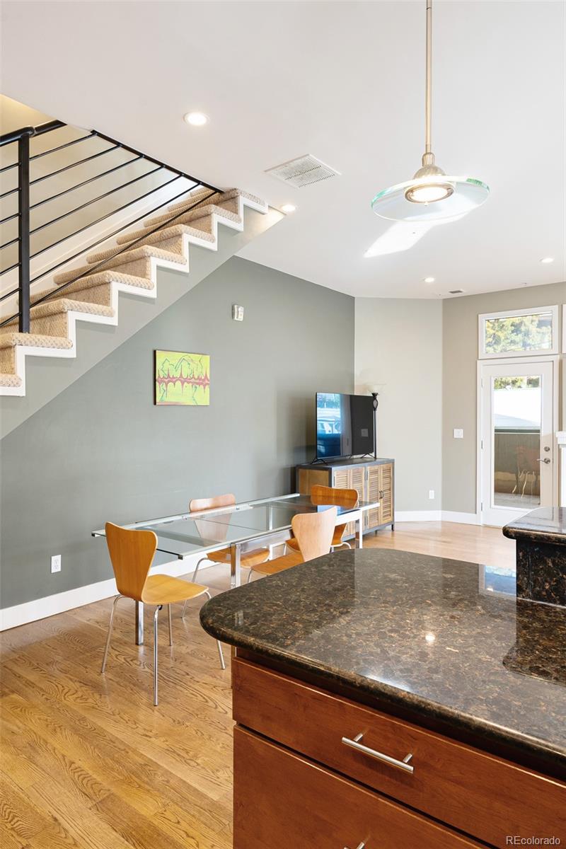 MLS Image #12 for 3040  zuni street 7,denver, Colorado