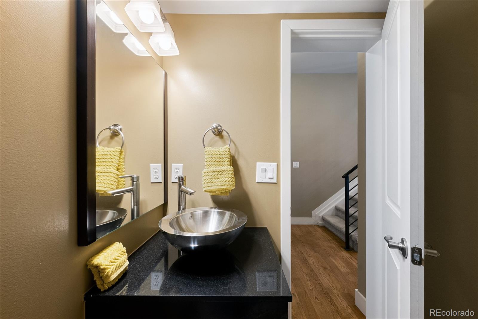 MLS Image #16 for 3040  zuni street 7,denver, Colorado
