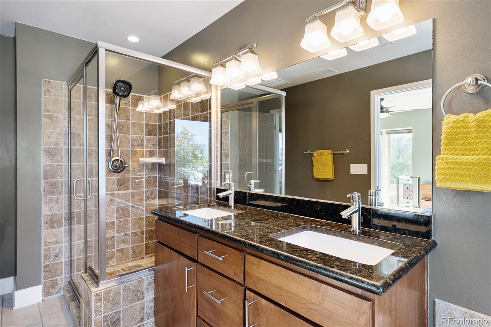 MLS Image #21 for 3040  zuni street 7,denver, Colorado