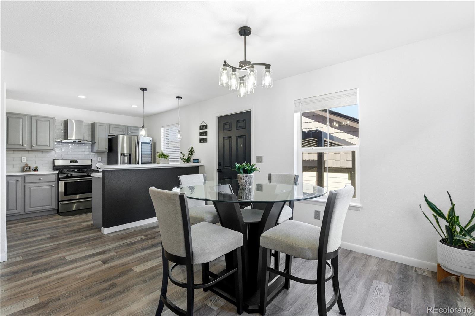 MLS Image #14 for 23461 e saratoga circle,aurora, Colorado