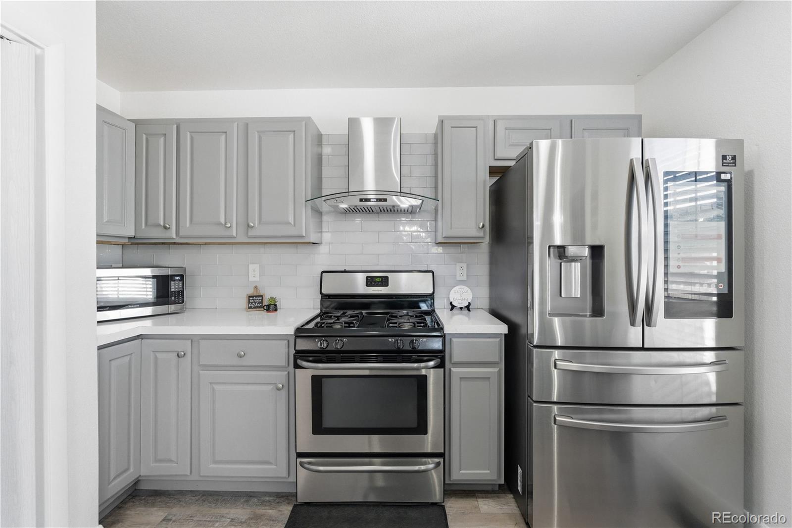 MLS Image #18 for 23461 e saratoga circle,aurora, Colorado