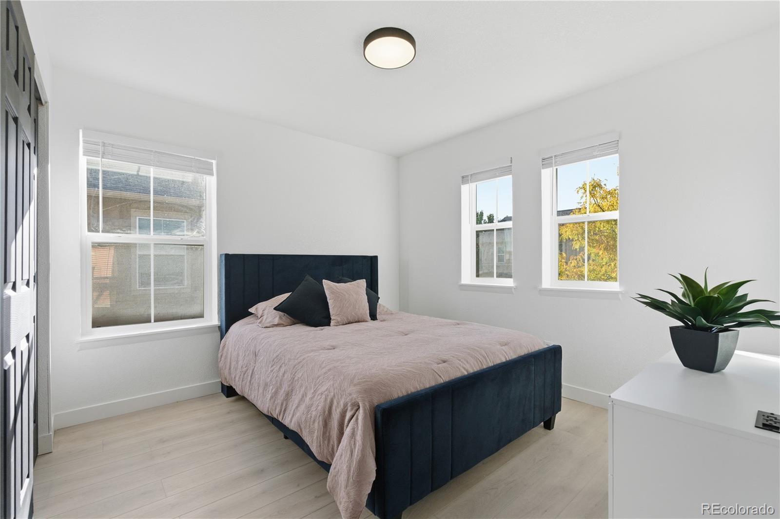 MLS Image #20 for 23461 e saratoga circle,aurora, Colorado