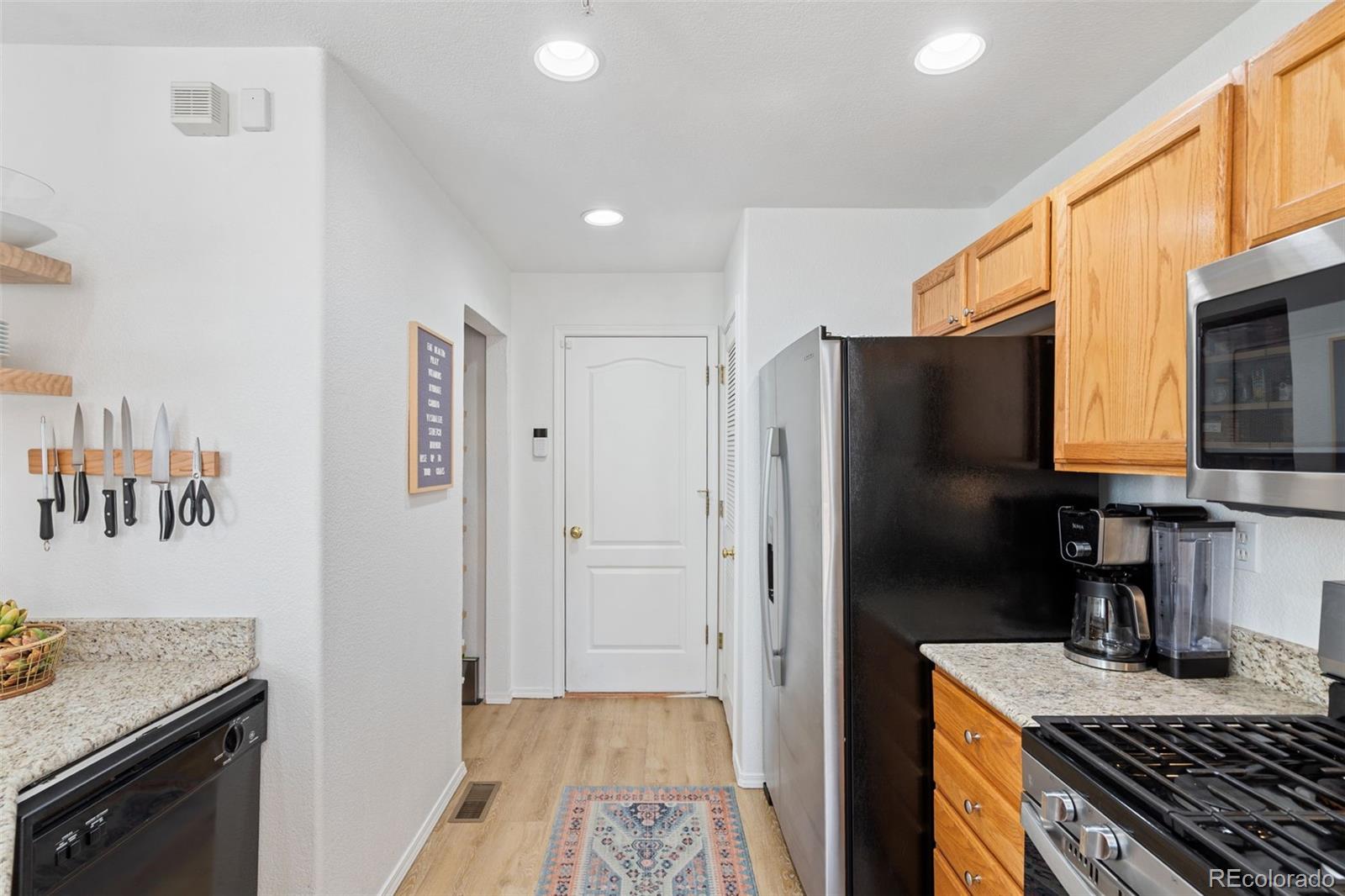 MLS Image #15 for 3231  apogee view ,colorado springs, Colorado