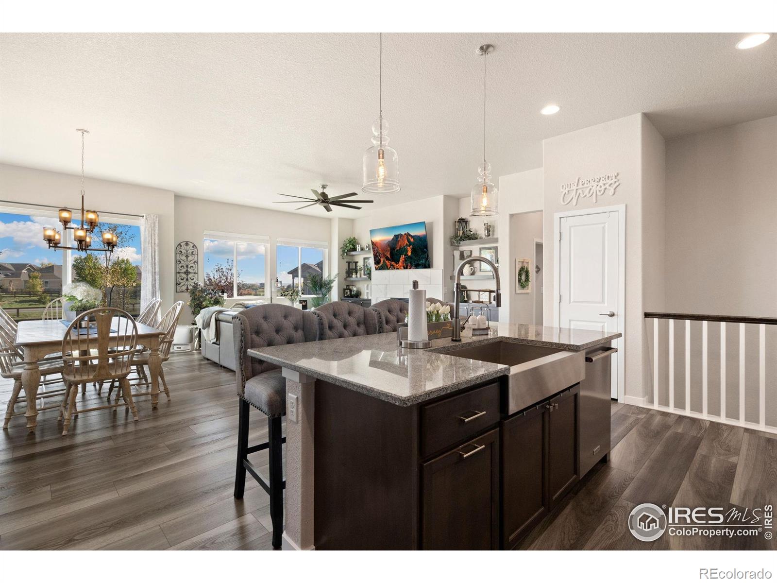 MLS Image #13 for 923  pitch fork drive,windsor, Colorado