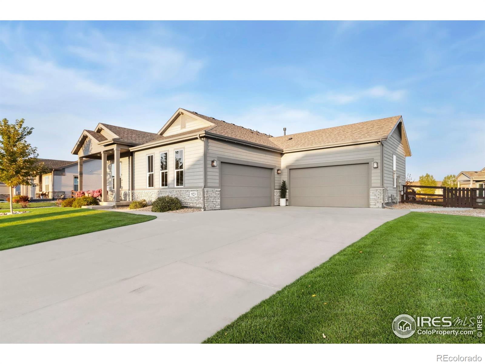 MLS Image #2 for 923  pitch fork drive,windsor, Colorado
