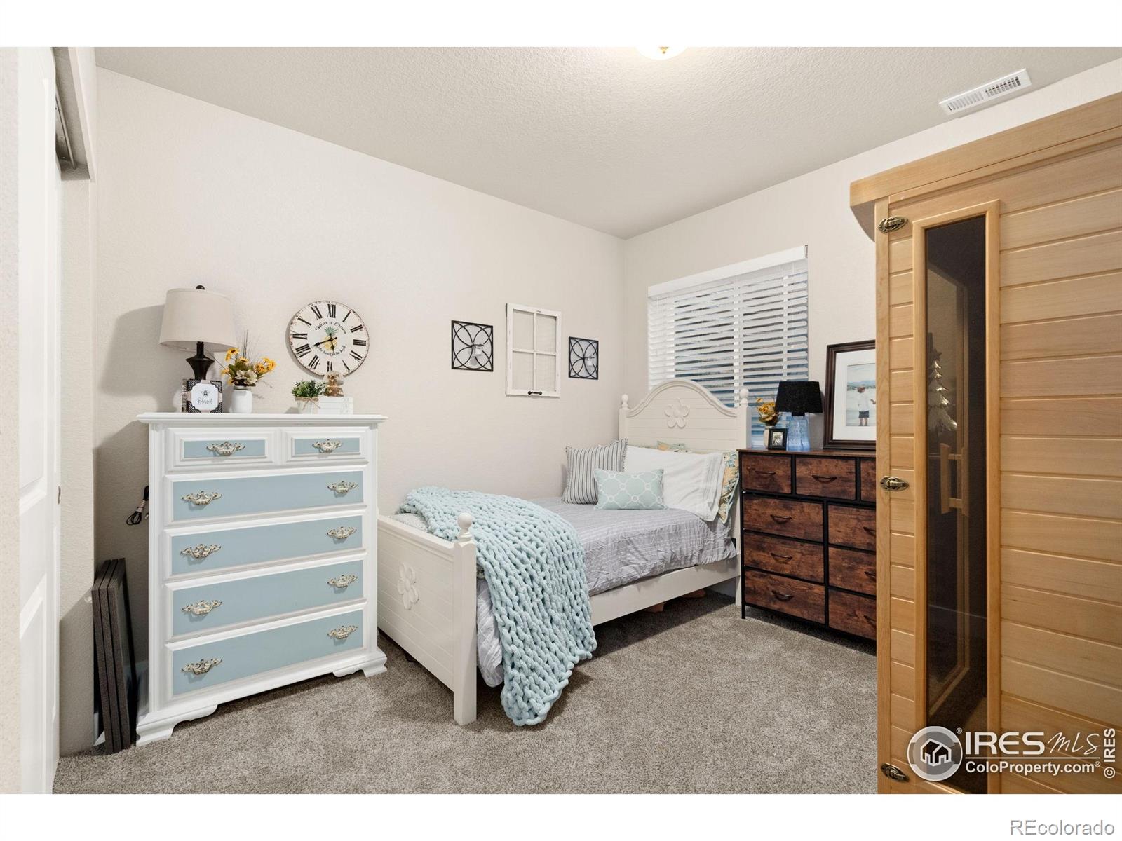 MLS Image #26 for 923  pitch fork drive,windsor, Colorado