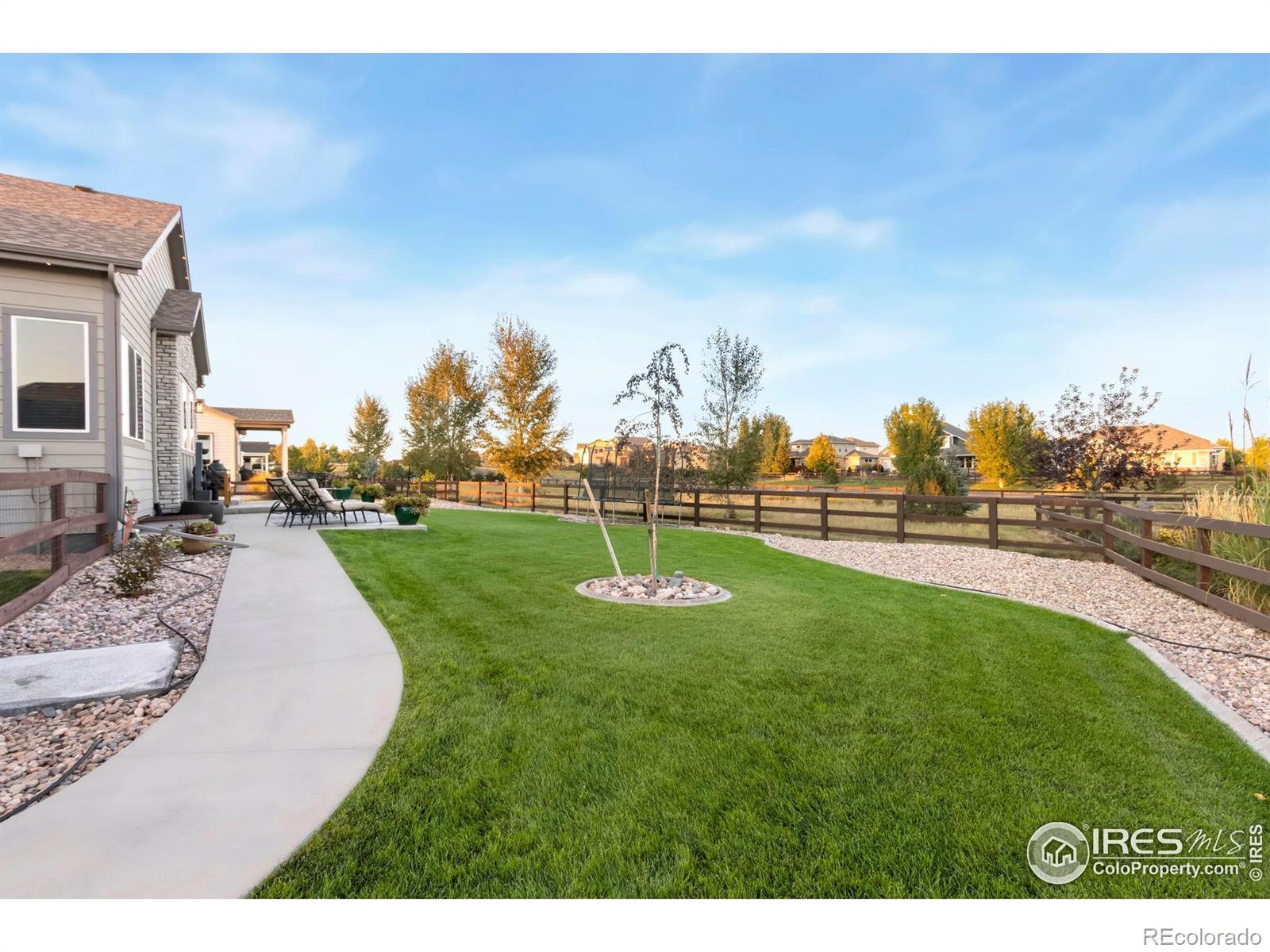 MLS Image #33 for 923  pitch fork drive,windsor, Colorado