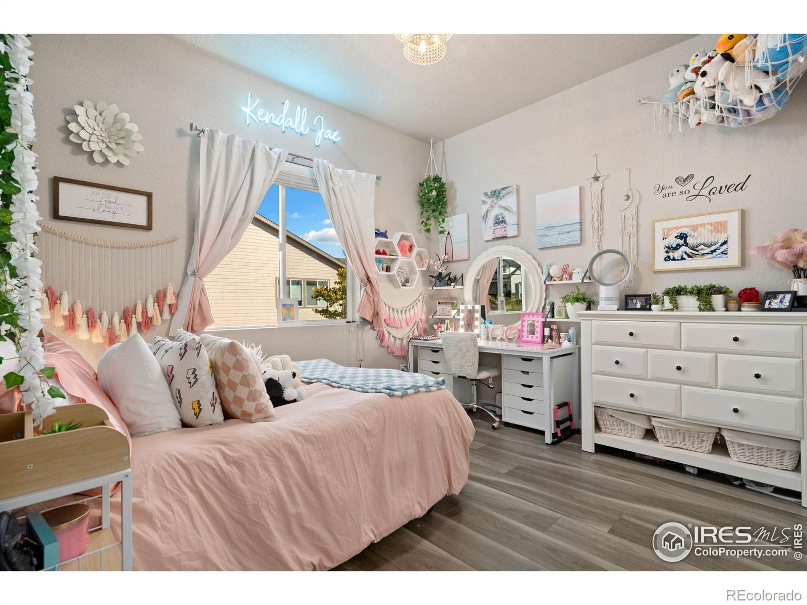 MLS Image #8 for 923  pitch fork drive,windsor, Colorado